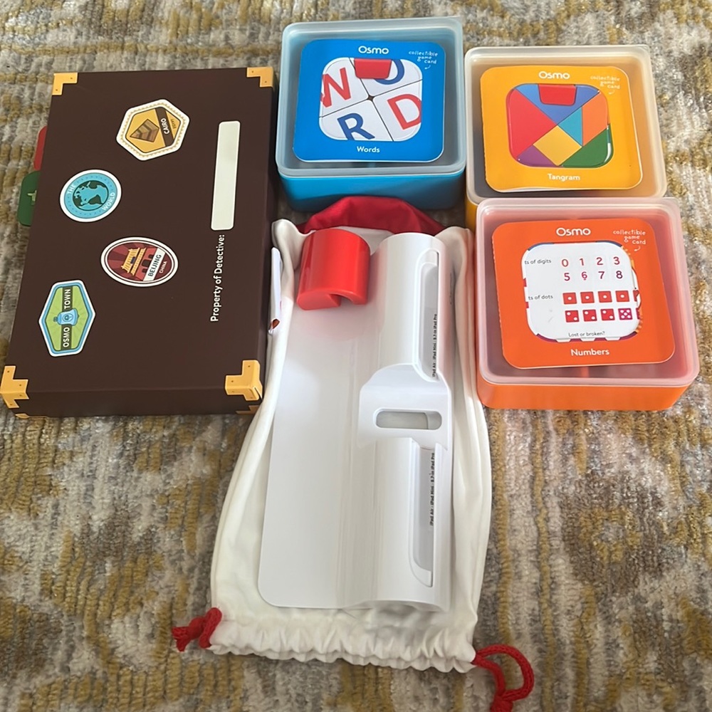 Osmo bundle and detective kit